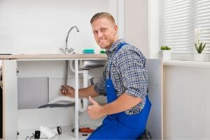 Licensed Clogged Sink Technician